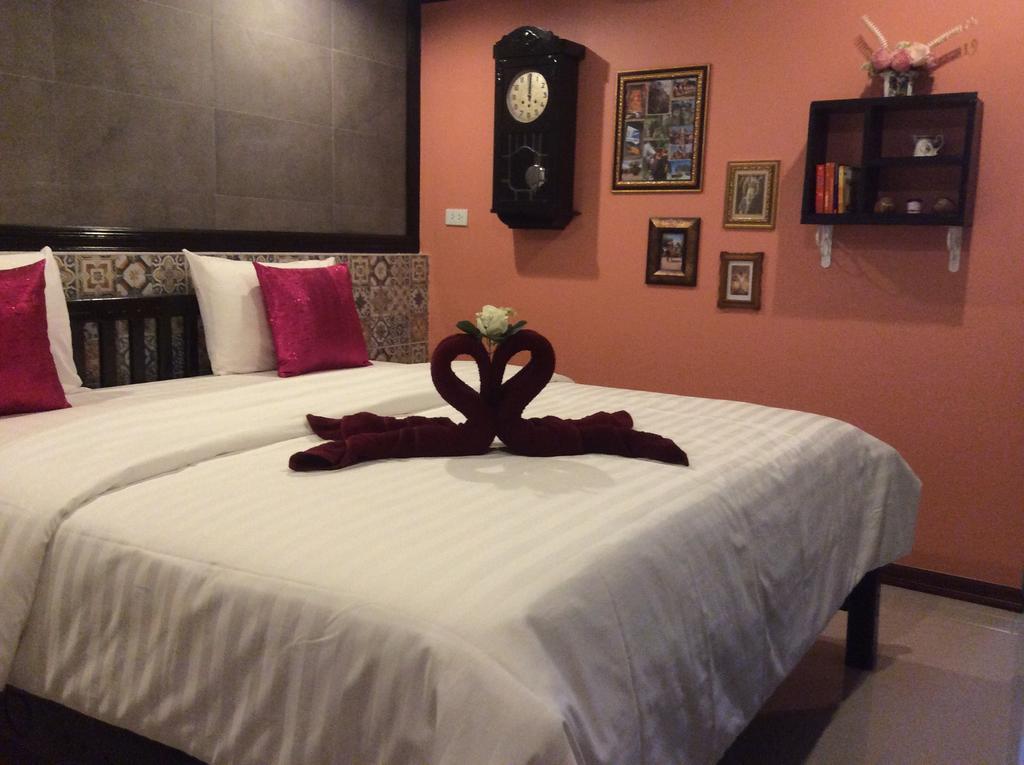 Tr Guesthouse Сукотаи Экстерьер фото