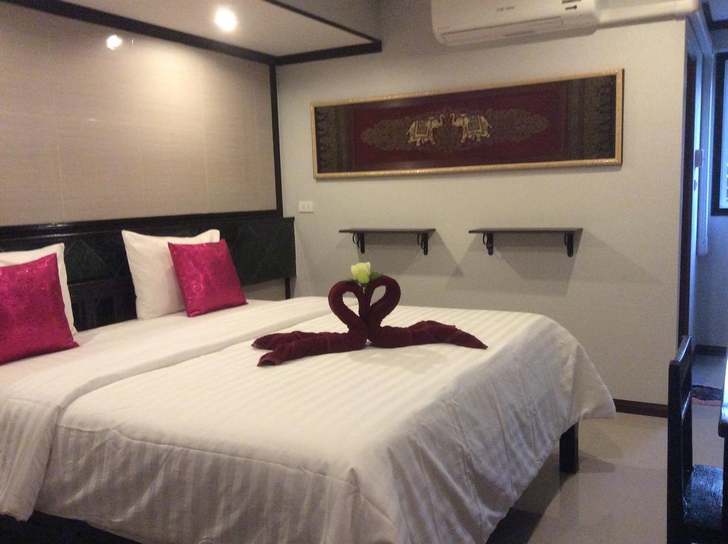Tr Guesthouse Сукотаи Экстерьер фото