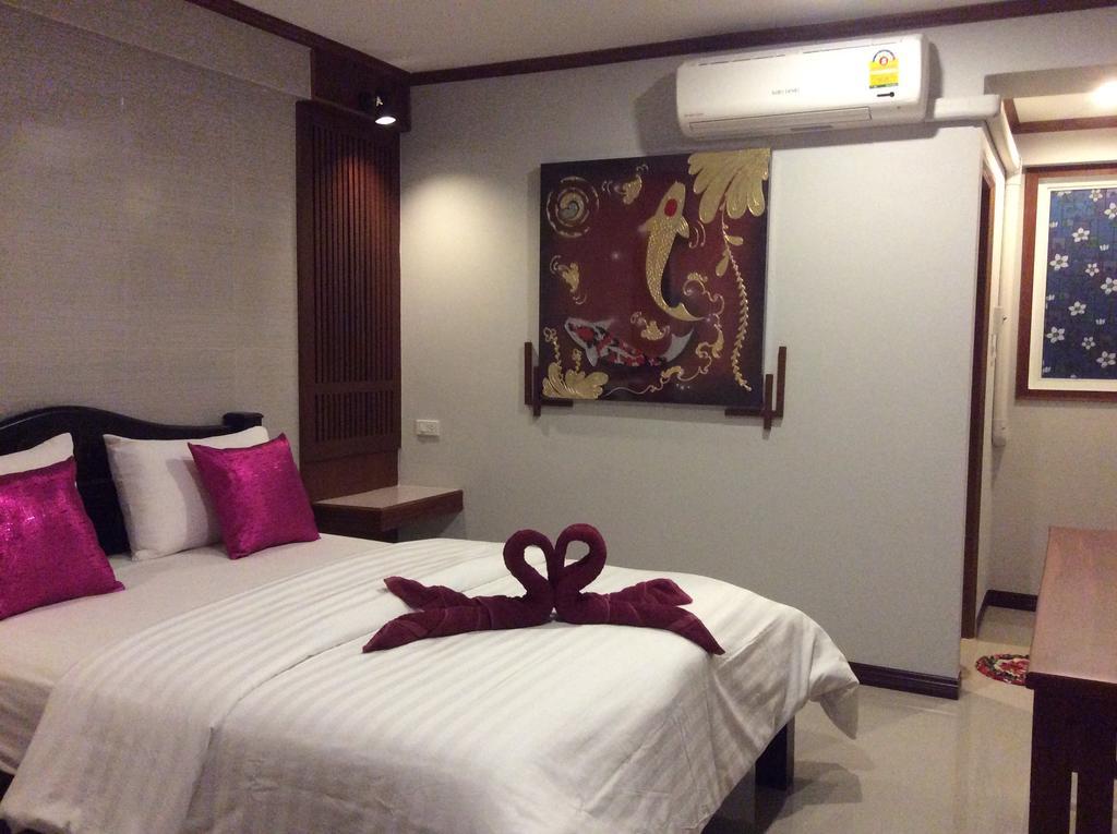 Tr Guesthouse Сукотаи Экстерьер фото