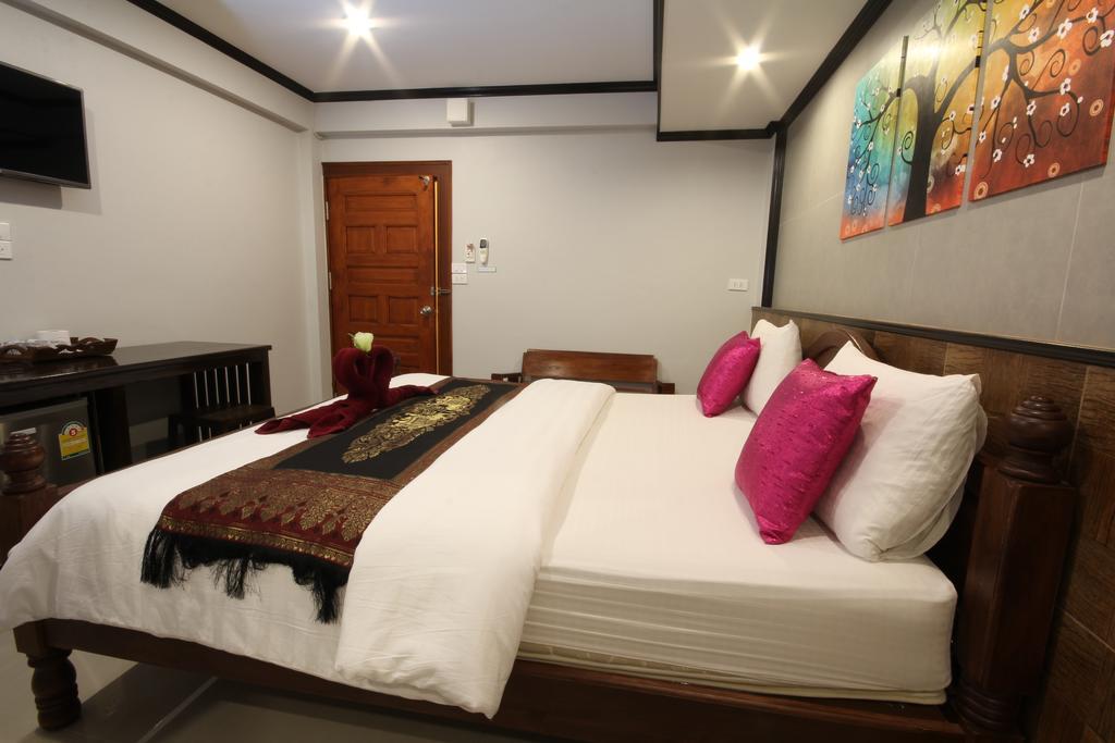 Tr Guesthouse Сукотаи Экстерьер фото
