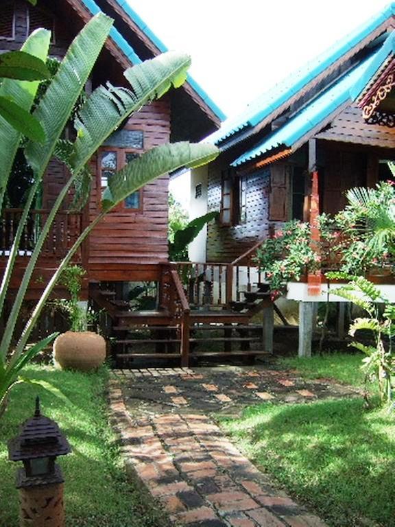 Tr Guesthouse Сукотаи Экстерьер фото