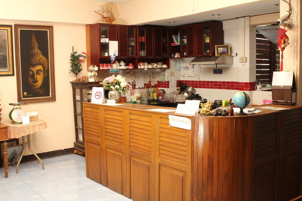 Tr Guesthouse Сукотаи Экстерьер фото